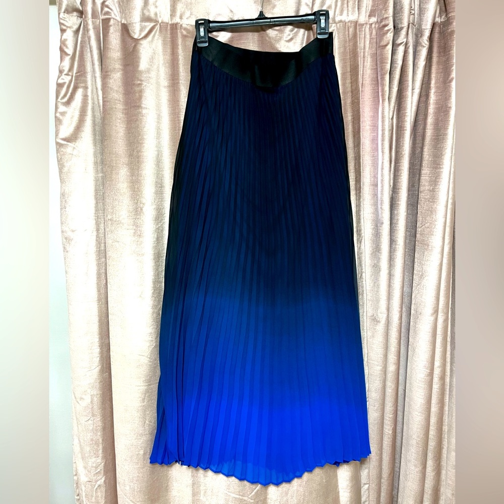 EXPRESS maxi